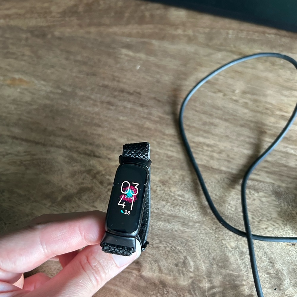 Fitbit Luxe